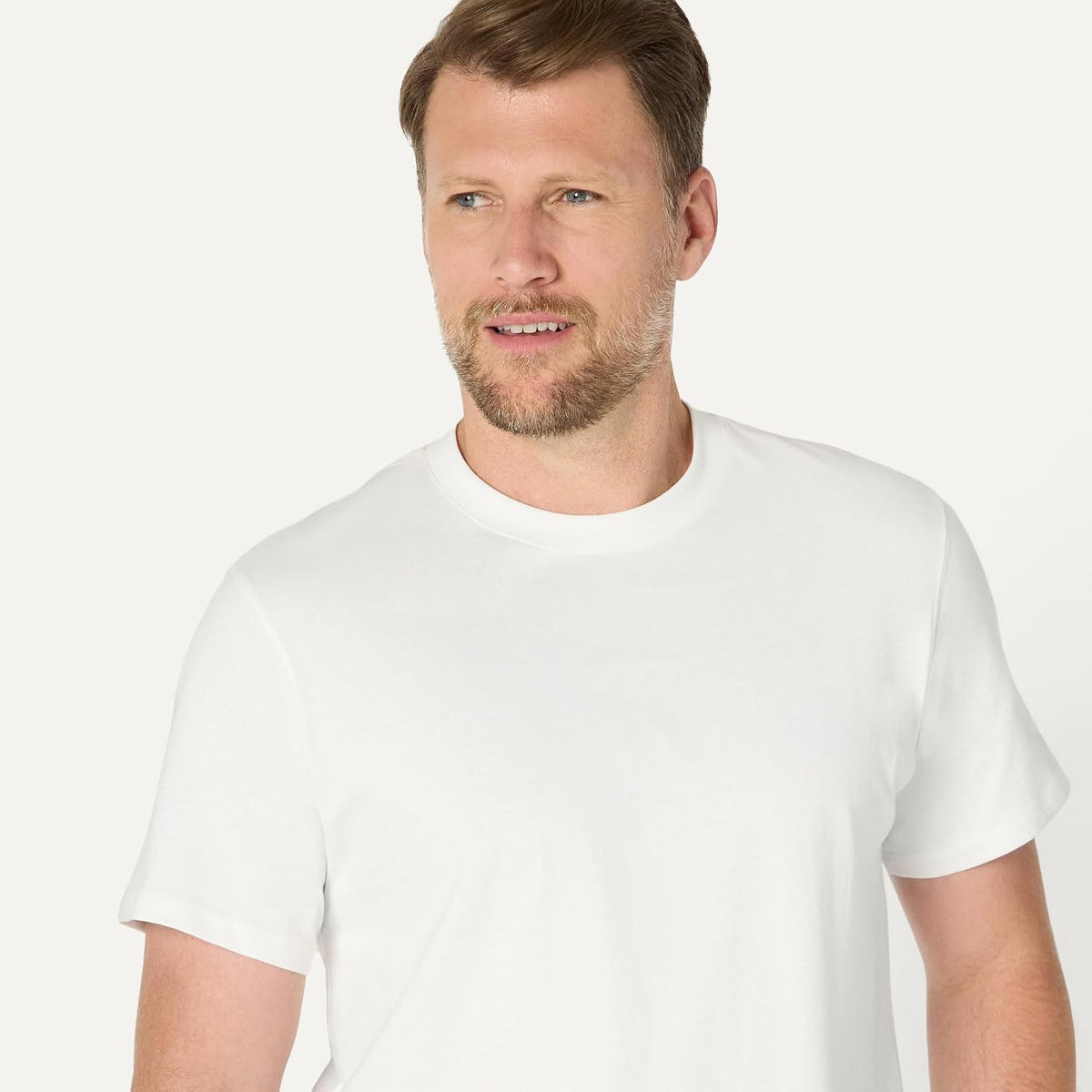 Amazon Essentials Men's Relaxed Fit Cotton Jersey T-Shirt