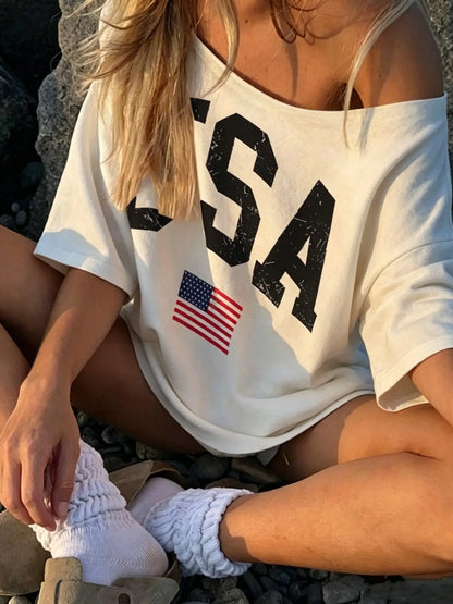 White / Pink / Blue Off-Shoulder Casual Fashion T-Shirt – Retro Y2K American Flag Print Top, perfect for summer beach and music festival outfits, full of American patriotic vibes. #Y2KVintageStyle #July4thIndependenceDay