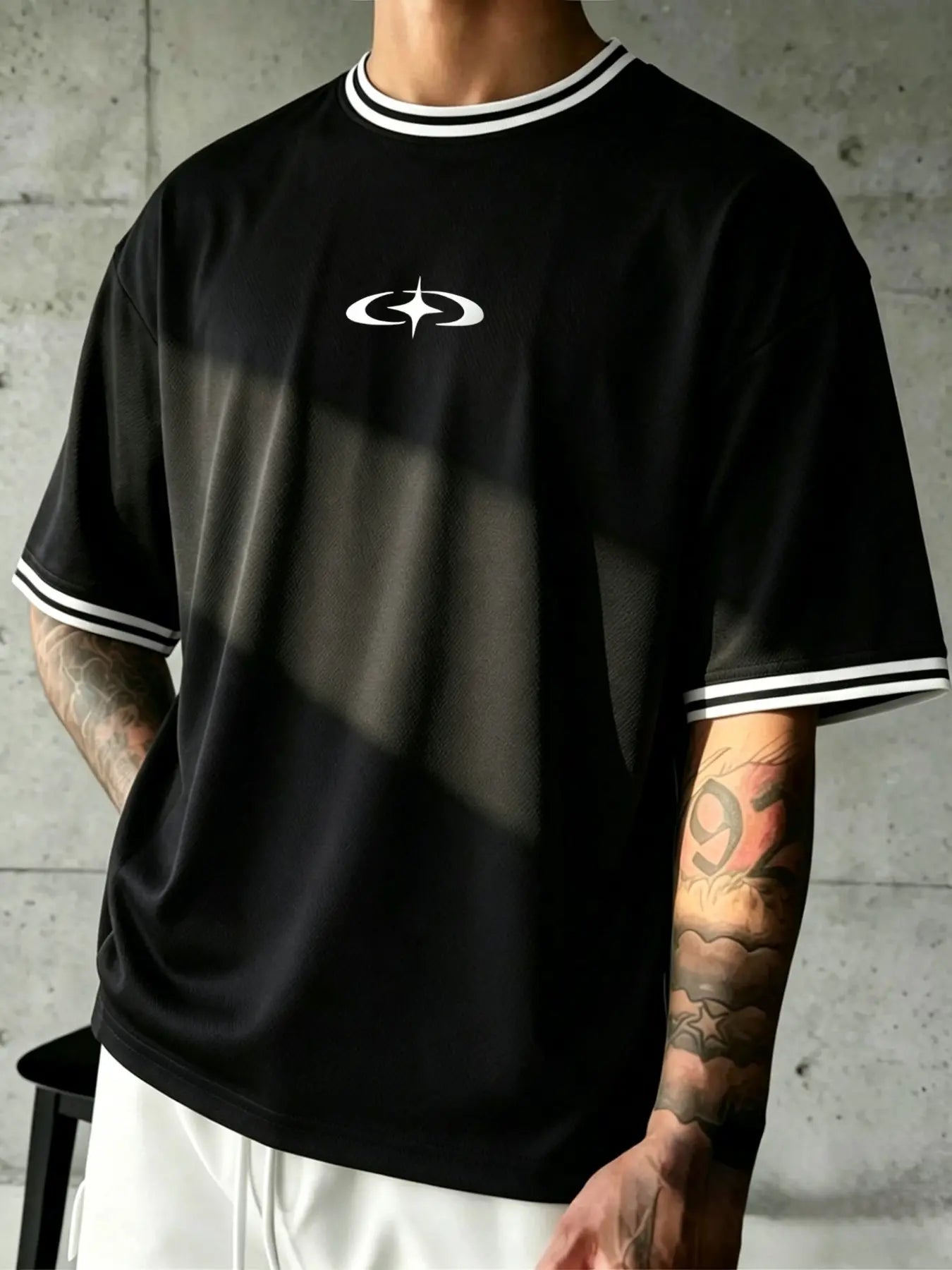 Men's Symbol Line Print T-Shirt, Y2K Streetwear Style, Loose-Fit Short Sleeve Casual Tee for Everyday Wear